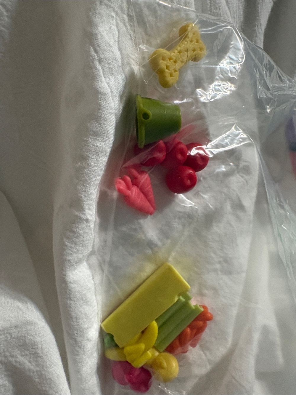 Kids Multicolor Fashion Accessory Charms - Pink, Yellow, Green, Red